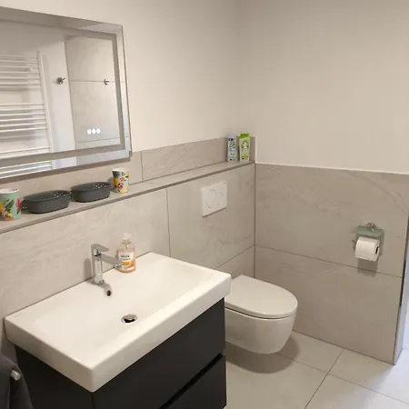 Schelklewiese * بيرسبرون